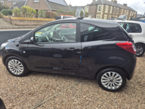 2014 Ford Ka 1.2 Zetec in Black — image 3