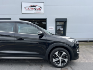 2016 Hyundai Tucson 1.6 Tucson Prem 1.6 T-Gdi 177ps in Black — image 3