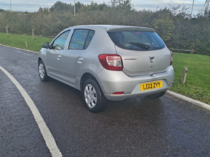 2013 Dacia Sandero 1.2 Laureate in Silver — image 5