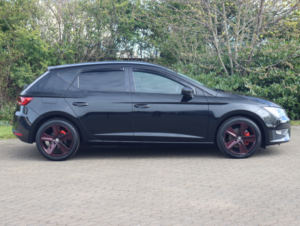 2016 SEAT Leon 2.0 Tdi Fr in Black — image 2