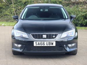 2016 SEAT Leon 2.0 Tdi Fr in Black — image 4