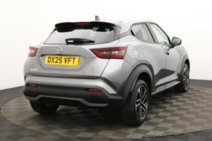 2025 Nissan Juke 1.0 Dig-T N-Connecta SUV 5dr Petrol Manual Euro 6 (s/s) (114 Ps) in Grey — image 5