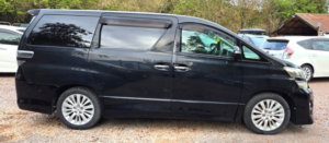 2012 Toyota Vellfire 2.4l - G Edition-Captain Seats-Upgraded Car-Ulez/caz Pass-Free 48months Gold Warranty & 12months Aa Breakdown Cover in Black — image 3