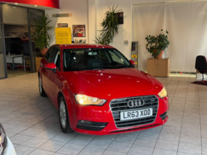 2013 Audi A3 1.6 Tdi Se in Red — image 2
