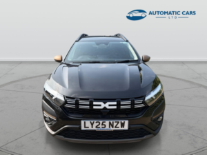 2025 Dacia Jogger Extreme in Black — image 2