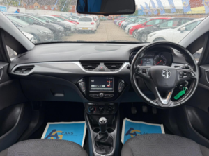 2018 Vauxhall Corsa 1.4i Ecotec Energy Euro 6 3dr (a/c) in Grey — image 2