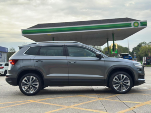 2024 Skoda Karoq 1.5 Tsi Act Se L DSG Euro 6 (s/s) 5dr in Grey — image 2