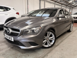 2014 Mercedes-Benz Cla 2.1 Cla220 Cdi Sport in Grey — image 2