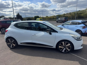 2014 Renault Clio 1.5 Dci Dynamique S Medianav Edc Euro 5 5dr in White — image 6