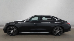 2026 Mercedes-Benz E Class 2.0 E300e 25.4kwh Amg Line (premium) Saloon 4dr Petrol Plug-In Hybrid G-Tronic Euro 6 (s/s) (313 Ps) in Black — image 4