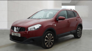 2012 Nissan Qashqai 1.5 Dci N-Tec+ 2WD Euro 5 5dr in Red — image 2