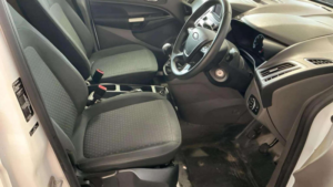 2021 Ford Transit Connect 1.5 230 Ecoblue Trend Crew Van L2 Euro 6 (s/s) 6dr in White — image 6