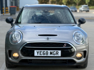 2019 MINI Clubman 2.0 Cooper S Classic Steptronic Euro 6 (s/s) 6dr in Silver — image 4
