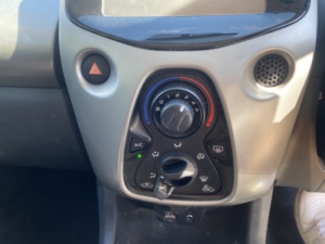2018 Peugeot 108 1.0 Active in Grey — image 5