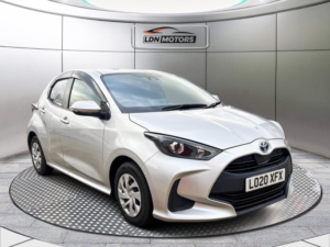 2020 Toyota Yaris 1.5 Vvt-H Excel E-CVT Euro 6 (s/s) 5dr in Other — image 4