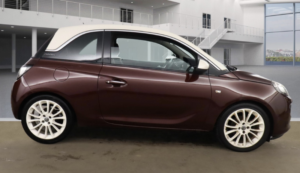 2014 Vauxhall Adam 1.4 16v Glam in Red — image 5