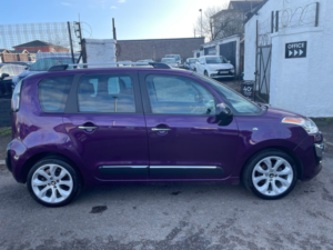 2016 Citroen C3 Picasso 1.6l Bluehdi Platinum Picasso MPV 5dr Diesel Manual Euro 6 (98 Bhp) in Purple — image 3