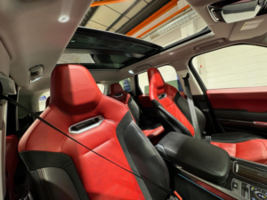 2020 Land Rover Range Rover Sport 5.0 P575 V8 Svr Auto 4WD Euro 6 (s/s) 5dr in Black — image 4