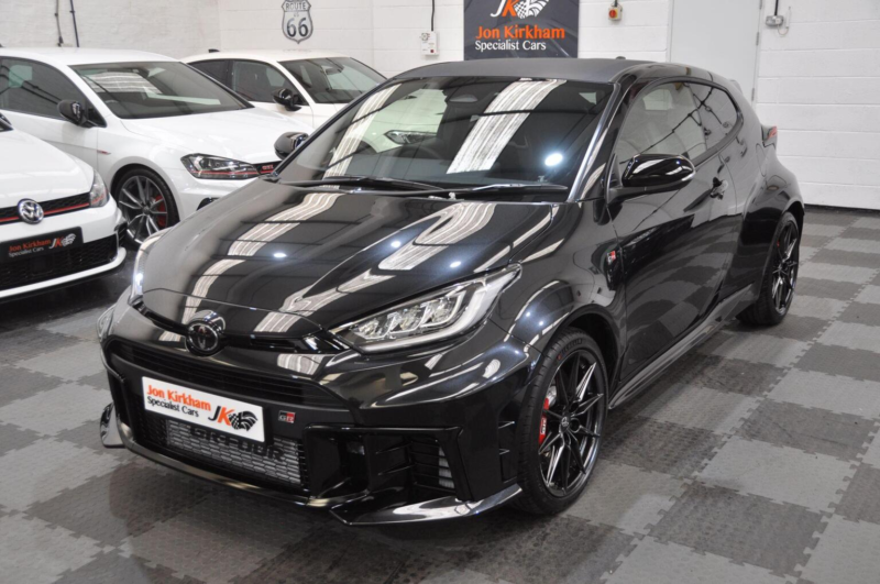 2025 Toyota Yaris 1.6t Gr Dat8 AWD Euro 6 3dr in Black — image 1