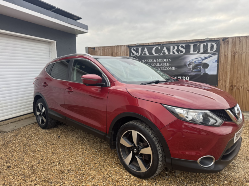 2016 Nissan Qashqai 1.6 Dci N-Tec+ in Red — image 1