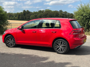 2017 Volkswagen Golf 1.4 Tsi Se Nav Euro 6 (s/s) 5dr in Red — image 5