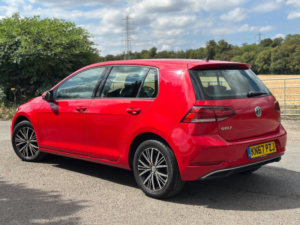2017 Volkswagen Golf 1.4 Tsi Se Nav Euro 6 (s/s) 5dr in Red — image 6