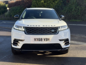 2018 Land Rover Range Rover Velar 2.0 P250 R-Dynamic Hse Auto 4WD Euro 6 (s/s) 5dr in White — image 3