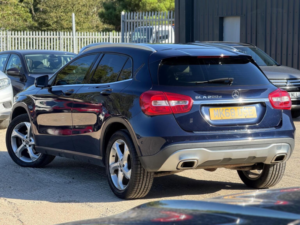 2019 Mercedes-Benz Gla 2.1 Gla200d Sport (executive) 7g-Dct Euro 6 (s/s) 5dr in Blue — image 3