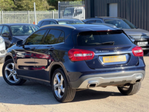 2019 Mercedes-Benz Gla 2.1 Gla200d Sport (executive) 7g-Dct Euro 6 (s/s) 5dr in Blue — image 6