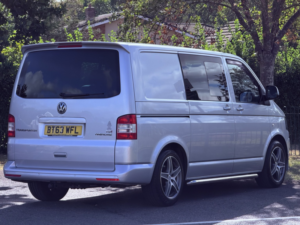 2013 Volkswagen Transporter 2.0 Tdi T30 Highline in Silver — image 4