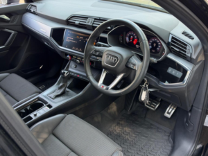 2019 Audi Q3 2.0 Tfsi 45 S Line S Tronic Quattro Euro 6 (s/s) 5dr in Black — image 2