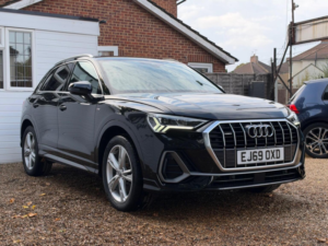 2019 Audi Q3 2.0 Tfsi 45 S Line S Tronic Quattro Euro 6 (s/s) 5dr in Black — image 3