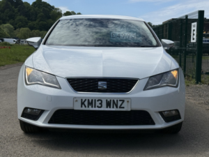 2013 SEAT Leon 2.0 Tdi Cr Se Hatchback 5dr Diesel DSG Euro 5 (s/s) (150 Ps) in Multicolour — image 2