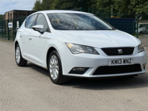 2013 SEAT Leon 2.0 Tdi Cr Se Hatchback 5dr Diesel DSG Euro 5 (s/s) (150 Ps) in Multicolour — image 3