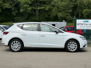 2013 SEAT Leon 2.0 Tdi Cr Se Hatchback 5dr Diesel DSG Euro 5 (s/s) (150 Ps) in Multicolour — image 4