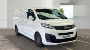 2021 Vauxhall Vivaro 1.5 Turbo D 2900 Sportive L2 H1 Euro 6 (s/s) 5dr in White — image 4