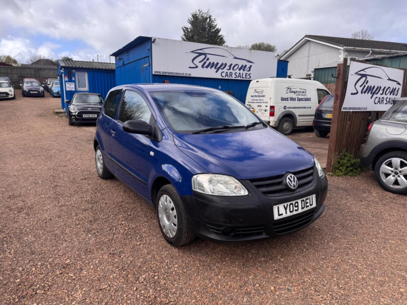 2009 Volkswagen Fox 1.2 6v Euro 4 3dr in Blue — image 1
