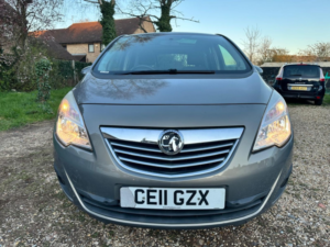2011 Vauxhall Meriva 1.7 Cdti Se in Brown — image 6