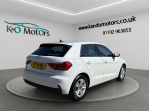 2021 Audi A1 1.0 Tfsi 25 Technik Sportback Euro 6 (s/s) 5dr in White — image 4