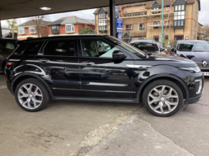 2017 Land Rover Range Rover Evoque 2.0 Sd4 Autobiography Auto 4WD Euro 6 (s/s) 5dr in Black — image 2