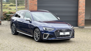 2020 Audi S4 Avant 3.0 Tdi V6 in Blue — image 4