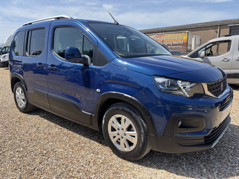 2019 Peugeot Rifter Wheelchair Accessible Vehicle Wav 1.5 Bluehdi Allure in Blue — image 1