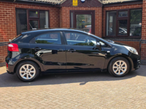 2015 Kia Rio 1.25 1 Air Euro 6 5dr in Black — image 5