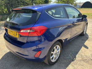 2017 Ford Fiesta 1.1 Ti-Vct Zetec in Blue — image 3