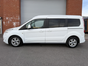 2016 Ford Grand Tourneo Connect 1.5 Tdci Titanium in White — image 6