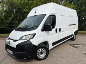 2025 Citroen Relay 2.2 Bluehdi 35 Enterprise L3 H3 Euro 6 (s/s) 5dr in White — image 3