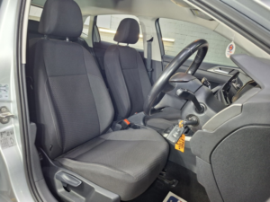 2018 Volkswagen Polo 1.0 Se in Silver — image 6