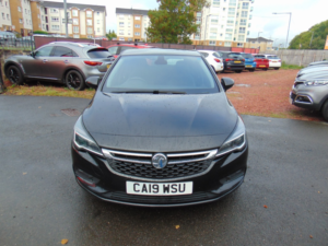 2019 Vauxhall Astra 1.4 I Turbo Griffin * Mot September 2027 * Finance Available * Free 6 Months Warranty * Free 6 Month in Black — image 5