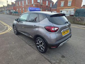 2017 Renault Captur 1.5 Dci Energy Dynamique S Nav Euro 6 (s/s) 5dr in Grey — image 4