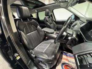 2015 Land Rover Range Rover Sport 3.0 Sd V6 Hse Dynamic Auto 4WD Euro 5 (s/s) 5dr in Black — image 2